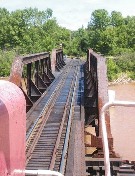 Ontonagon MI railroad bridge